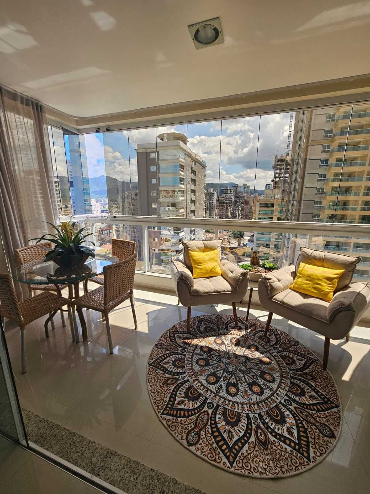 APARTAMENTO COBERTURA DUPLEX, 4 SUÍTES BAIRRO- MEIA PRAIA- ITAPEMA/SC