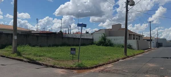 Terreno em Centro, Vista Alegre do Alto/SP