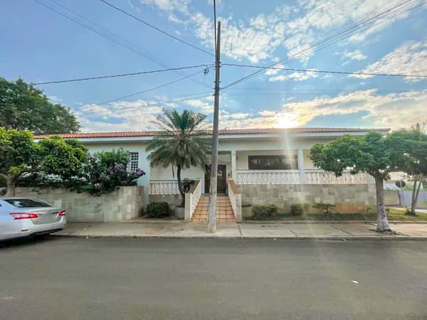 Casa Alto Padrão em Centro, Vista Alegre do Alto/SP
