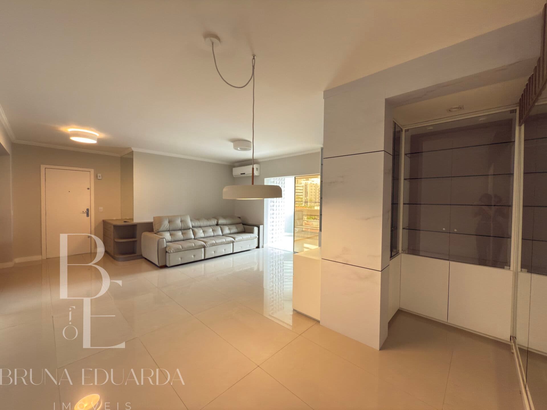 APARTAMENTO NO AMÉRICA