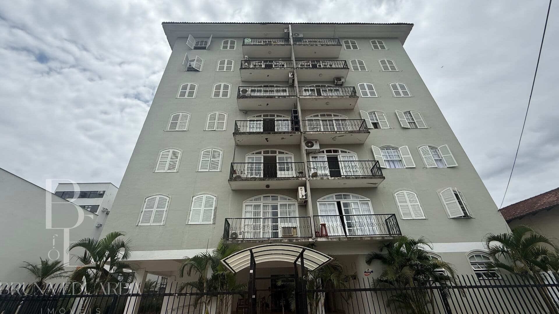 APARTAMENTO PARA FAZER DO SEU JEITO