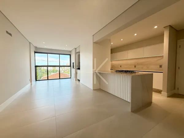 Apartamento Alto Padrão à Venda no Bairro Anita Garibaldi | 3 Suítes | 126m² | Semi-Imobiliado | 2 Vagas + Hobby Box