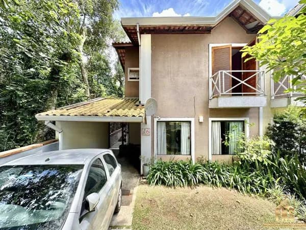 SOBRADO EM MEIO À NATUREZA | CONFORTO, PRIVACIDADE E QUALIDADE DE VIDA
