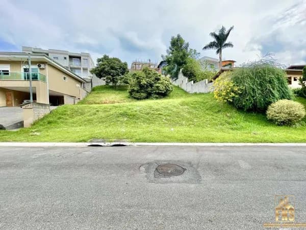 Condominio Village Los Angeles - Km 26 Rod Raposo Tavares, - sentido SP