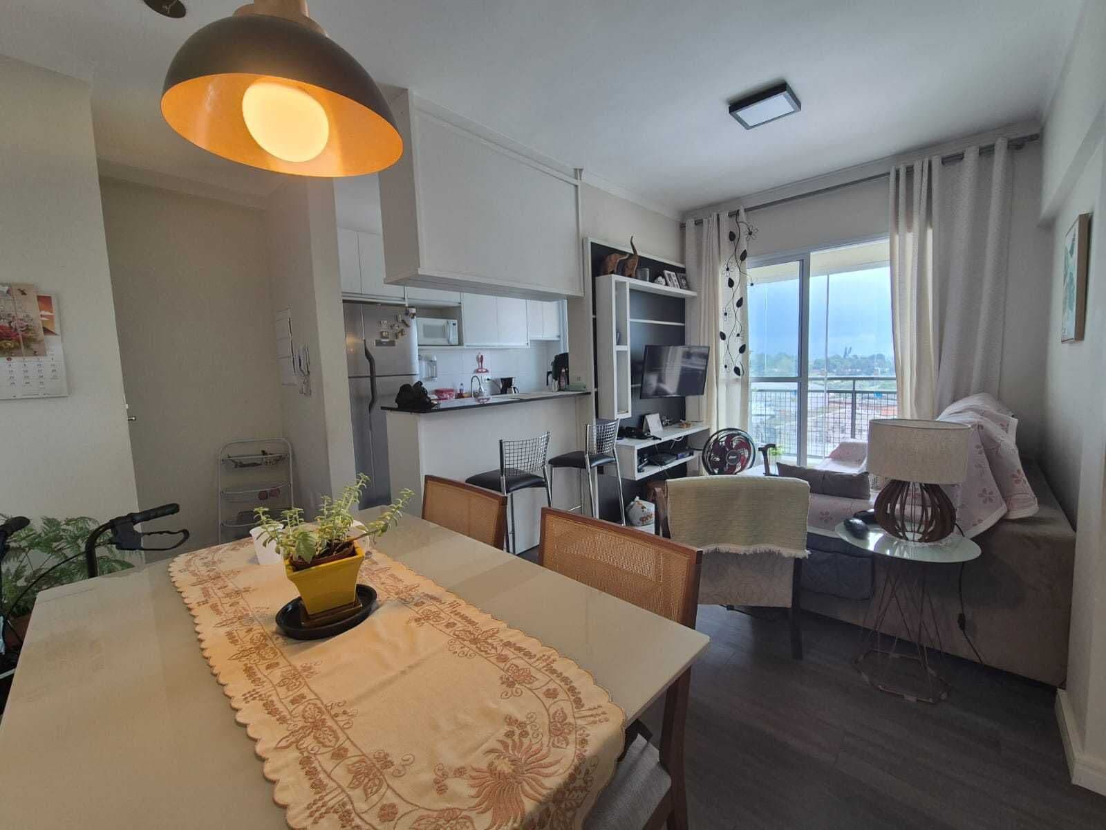 Apartamento com 54m2 em ótima localização - Fazendinha Carapicuíba