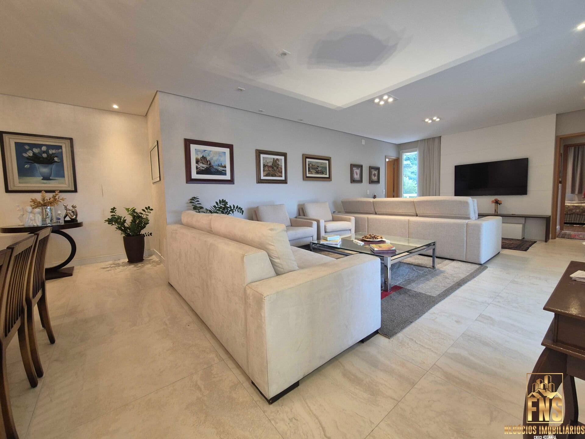 Apartamento Alto Padrão em Centro de Apoio I (Alphaville), Santana de Parnaíba/SP