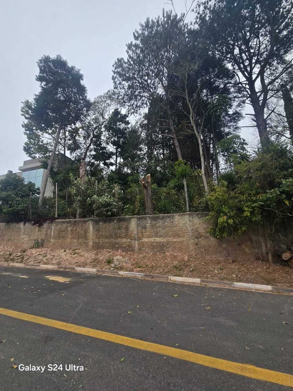 Terreno em Condomínio Residencial Fazendinha