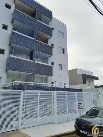 Apartamento 3 dormitórios /2 vagas de garagem