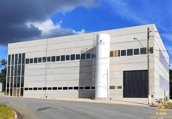 GALPÃO NOVO E MODERNO — ESTRUTURA PREMIUM PARA EMPRESAS QUE BUSCAM EXPANSÃO, LOGÍSTICA E ALTA PERFORMANCE