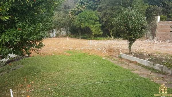 Lote/Terreno em Cotia - Vila Vianna