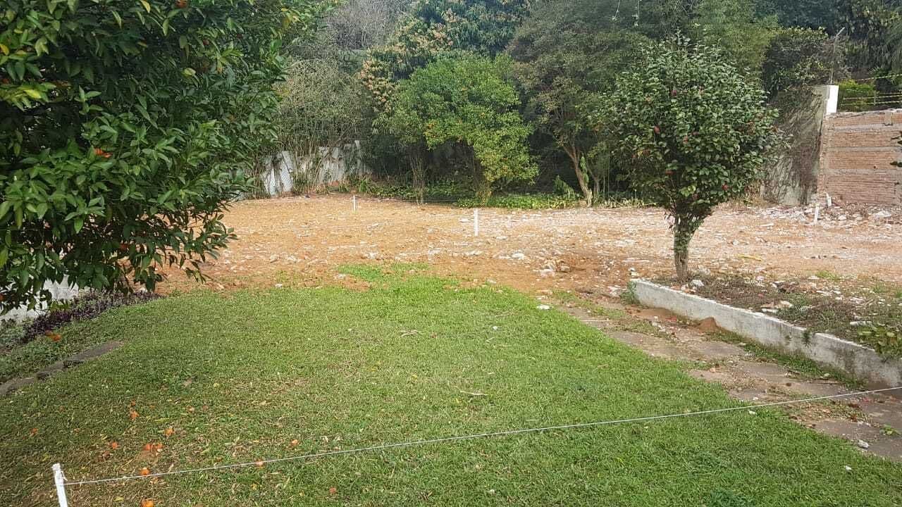 Lote/Terreno em Cotia - Vila Vianna