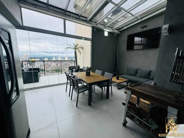 Cobertura Duplex de Luxo em Barueri – Área Gourmet com Telhado Retrátil e Vista Incrível!