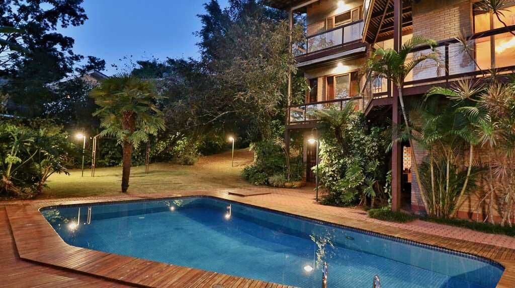 Casa Alto Padrão/PERMUTA ATÉ 50%