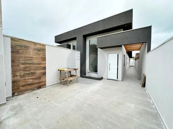 Casa Á VENDA EM ITANHAÉM - PISCINA E CHURRASQUEIRA 2 QUARTOS