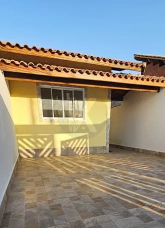 Casa em Tupy, Itanhaém/SP com piscina