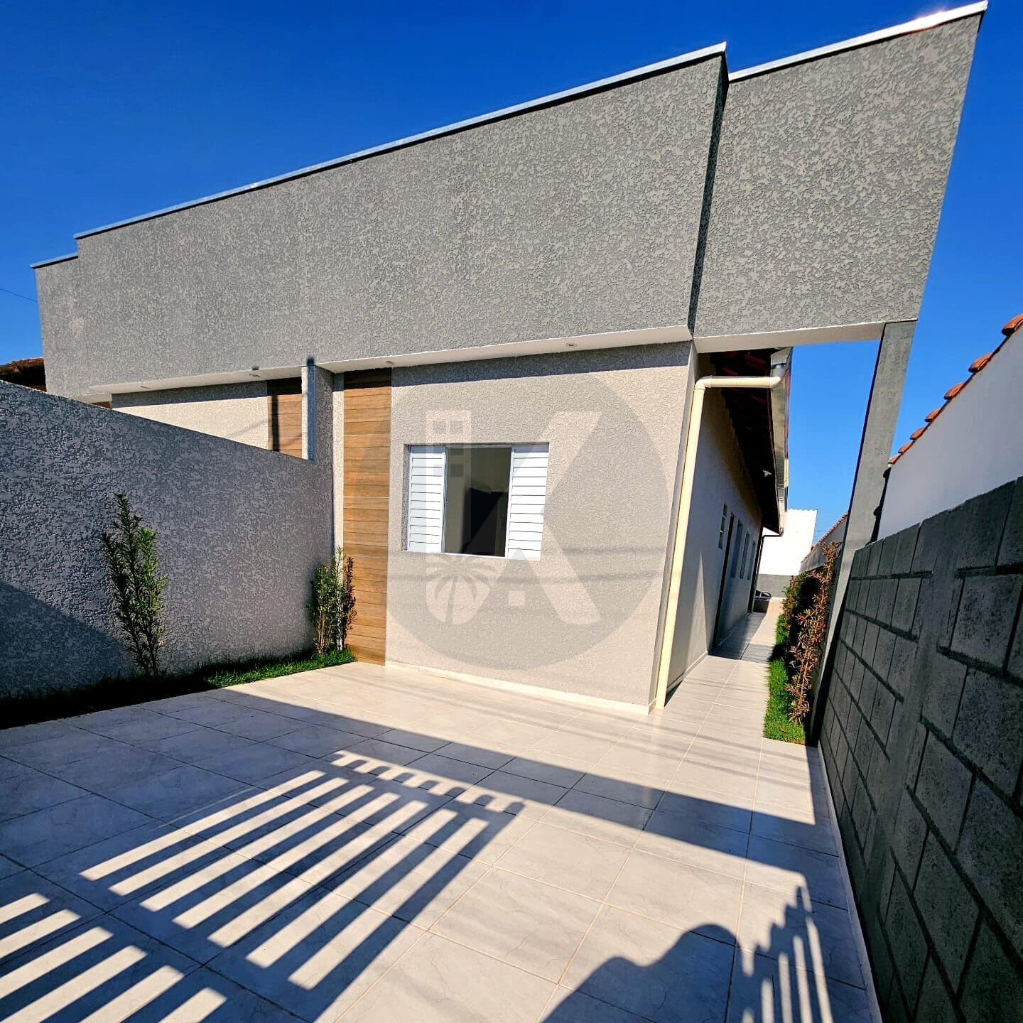 Casa a Venda em Itanhaém - com área gourmet e piscina
