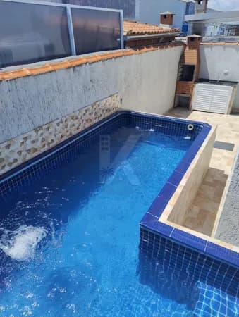 Casa em Itanhaém com 2 quartos piscina privativa e churrasqueira