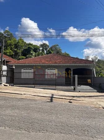🏡 OPORTUNIDADE NO BAIRRO SANTA CATARINA CASA– JOINVILLE/SC