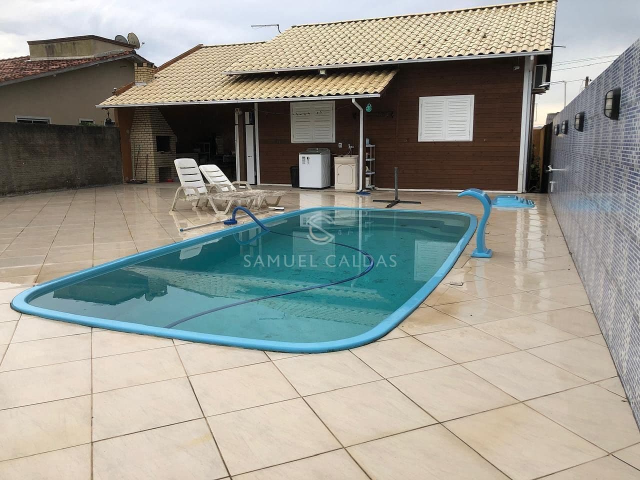 Casa à venda no bairro Caputera em Laguna/SC