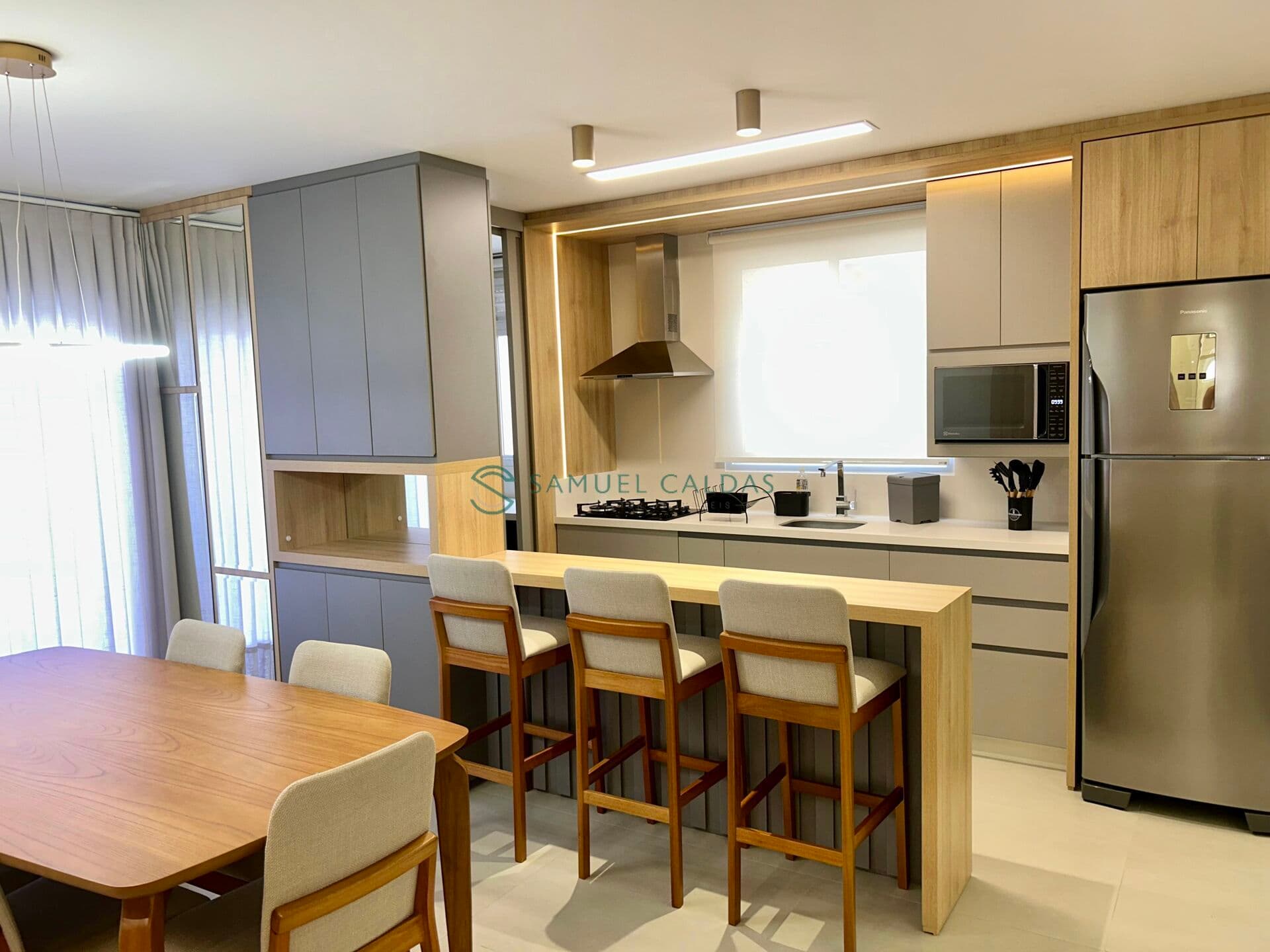 Apartamento Alto Padrão Villa Sándor, Mar Grosso, Laguna/SC