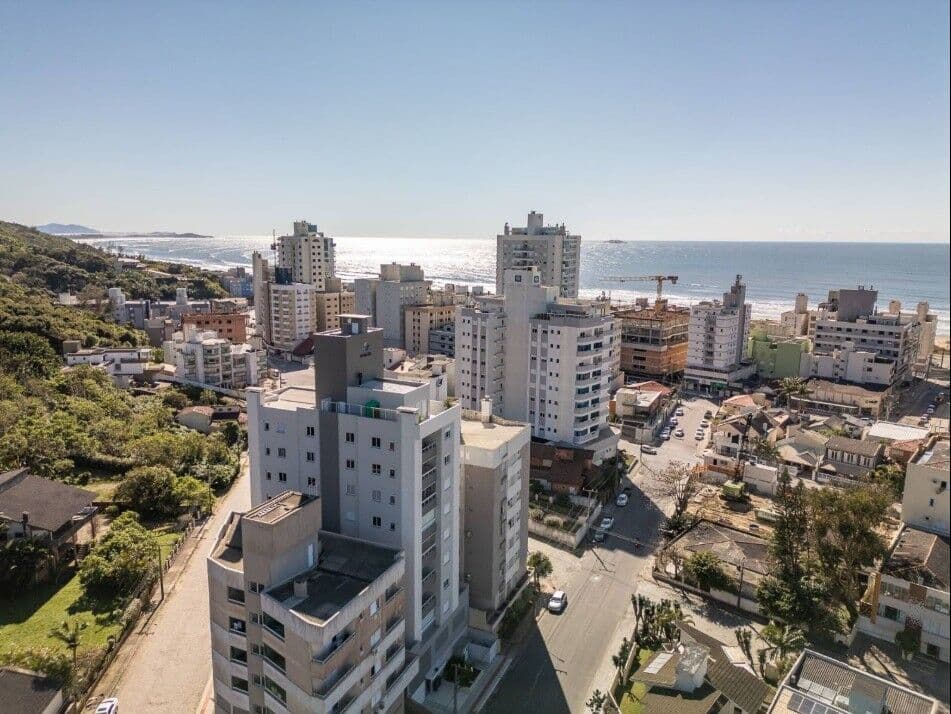 Apartamento Novo Res. Villa Sándor, Mar Grosso, Laguna/SC