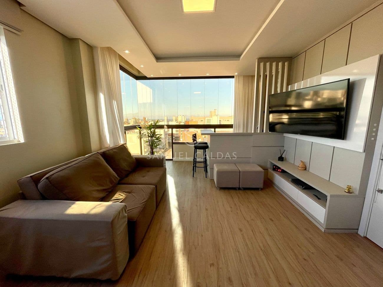 Apartamento Alto Padrão em Mar Grosso, Laguna/SC