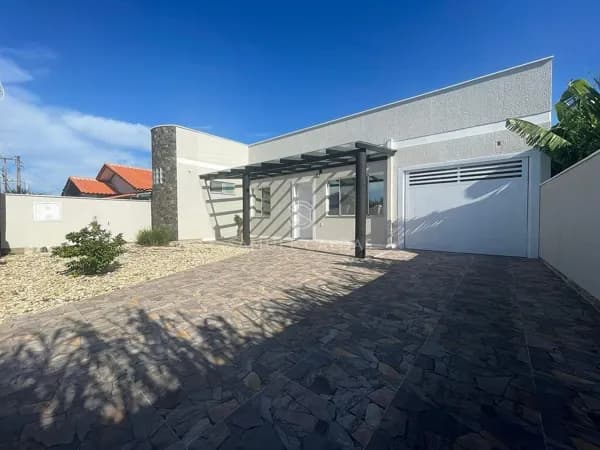 Casa à venda no bairro Cabeçuda em Laguna/SC