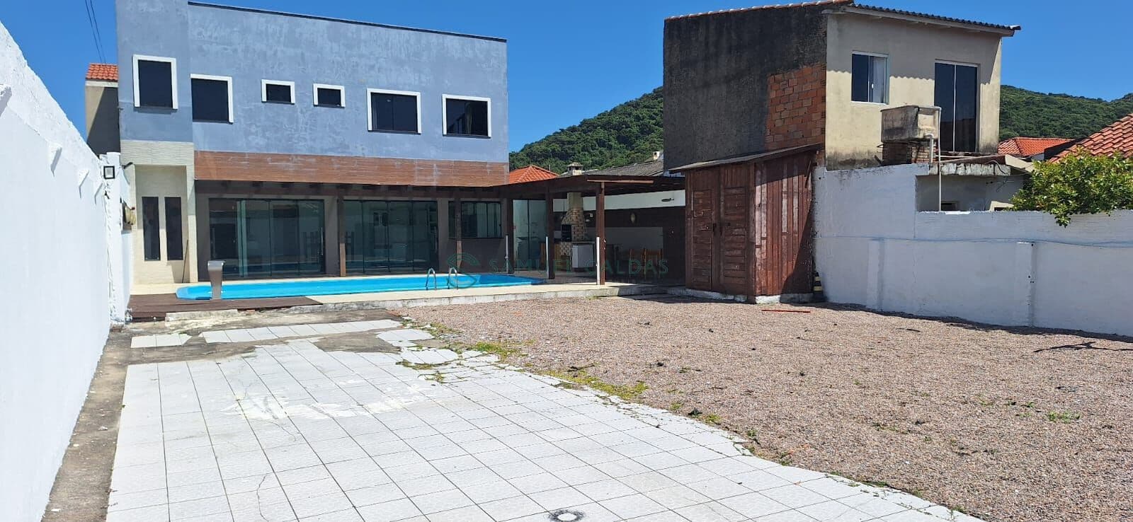 Casa em Laguna - Magalhães