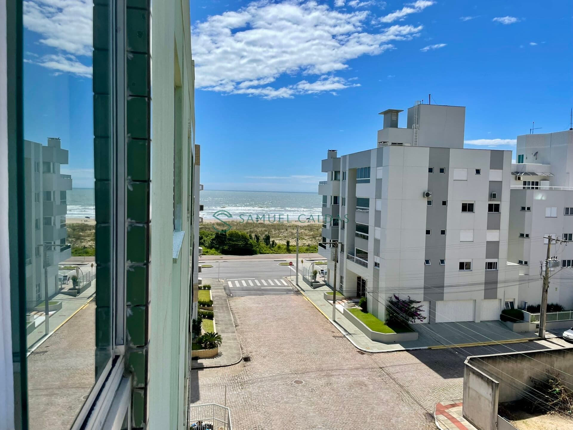 Apartamento Cobertura Ed. Dona Isabel em Mar Grosso, Laguna/SC