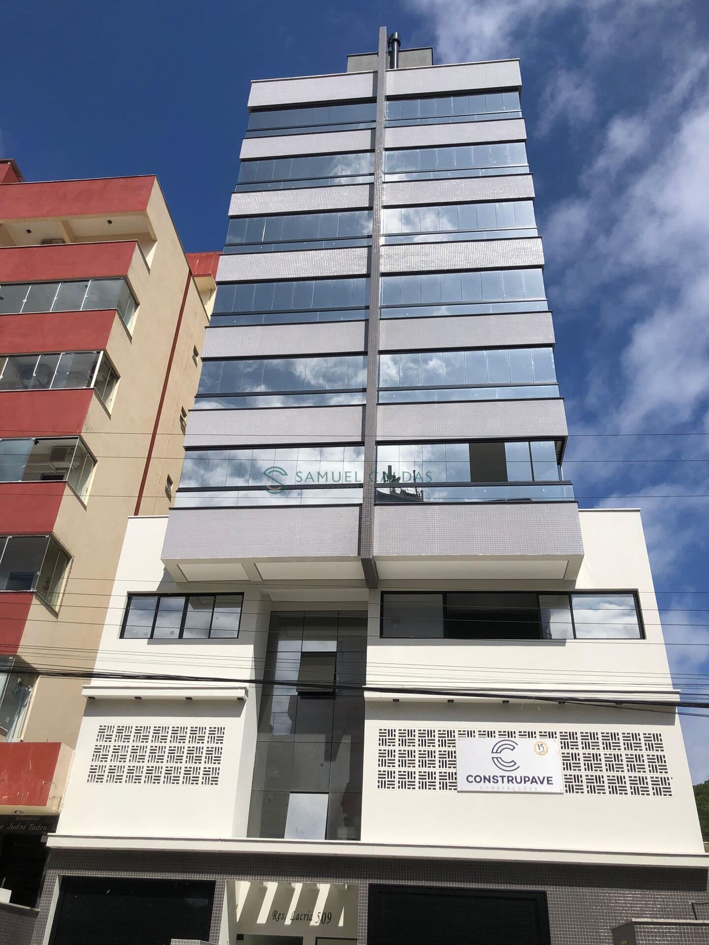 Apartamento em Mar Grosso, Laguna/SC