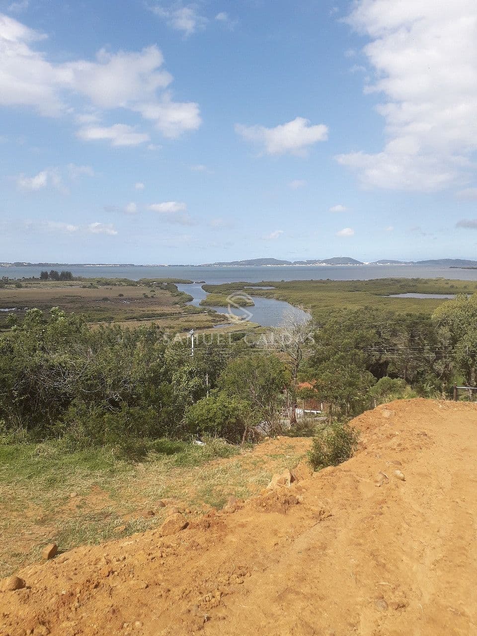 Terreno à venda no bairro Parobé em Laguna/SC