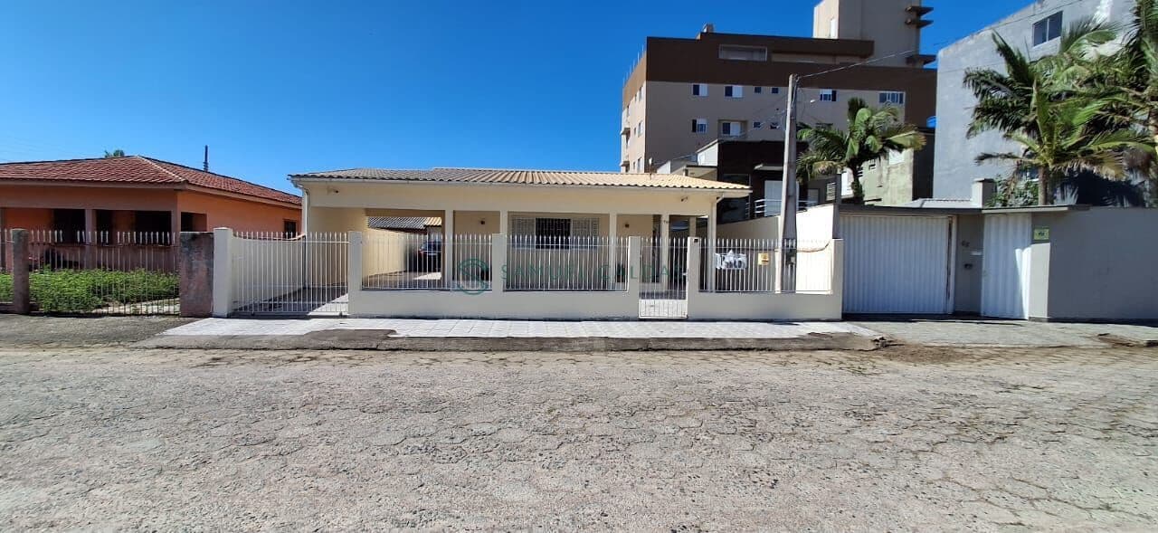 Casa em Mar Grosso, Laguna/SC