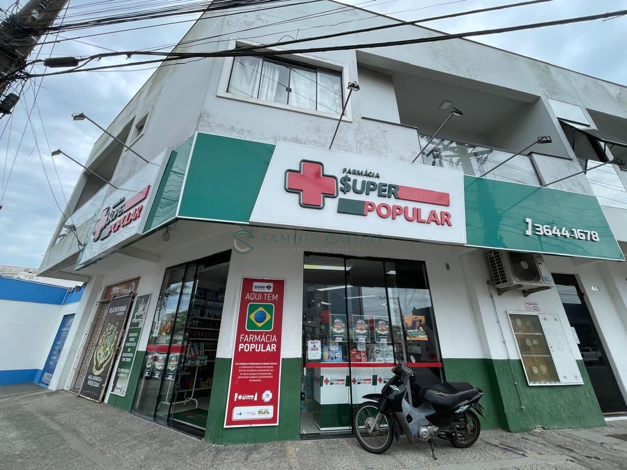 Prédio Comercial em Centro, Laguna/SC