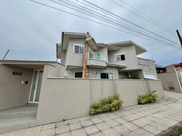 Casa em Mar Grosso, Laguna/SC