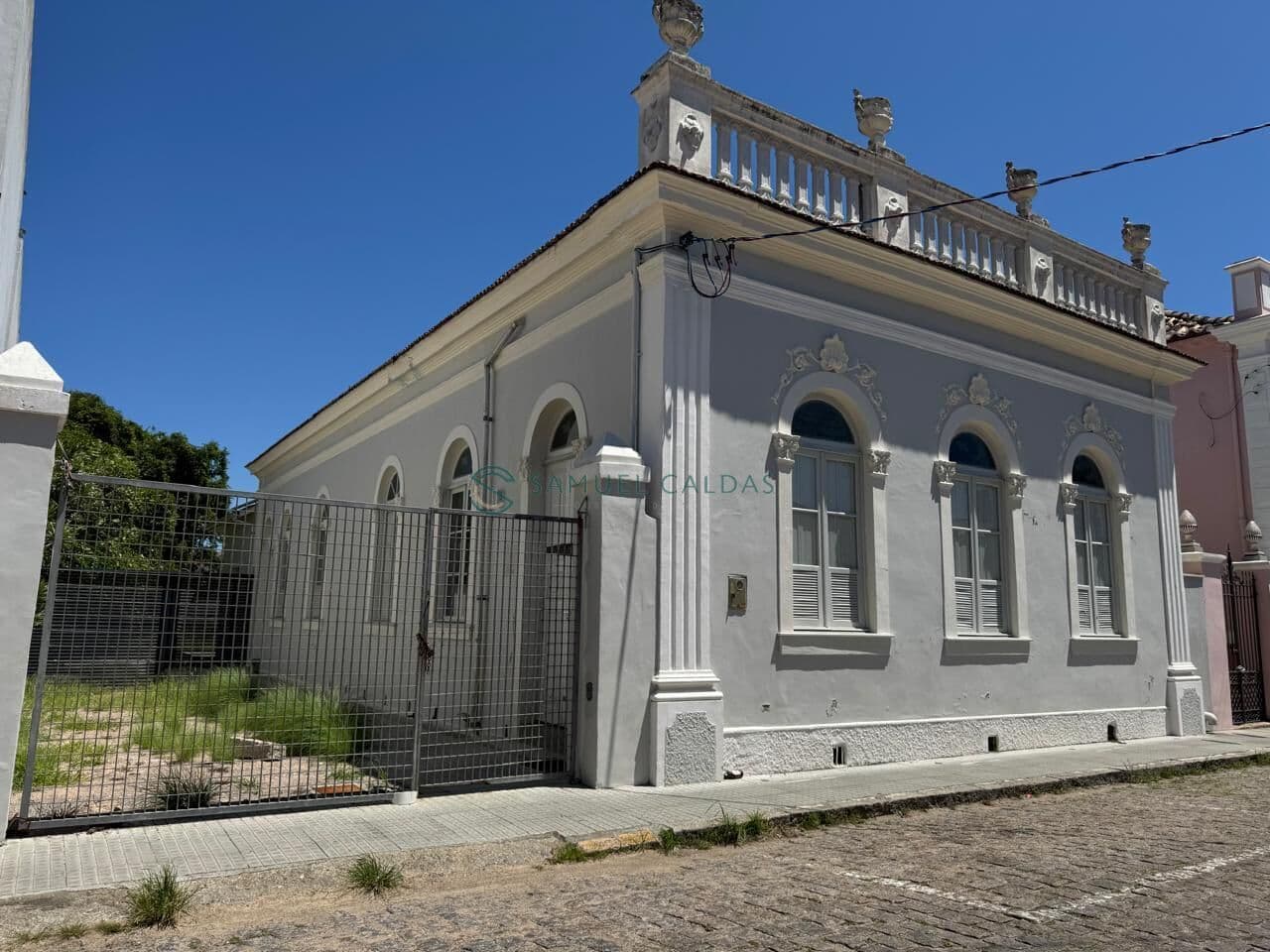 Ponto Comercial - Casarão Histórico - Leia a descrição!