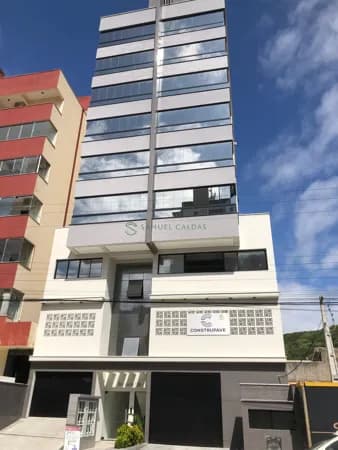 Apartamento em Mar Grosso, Laguna/SC