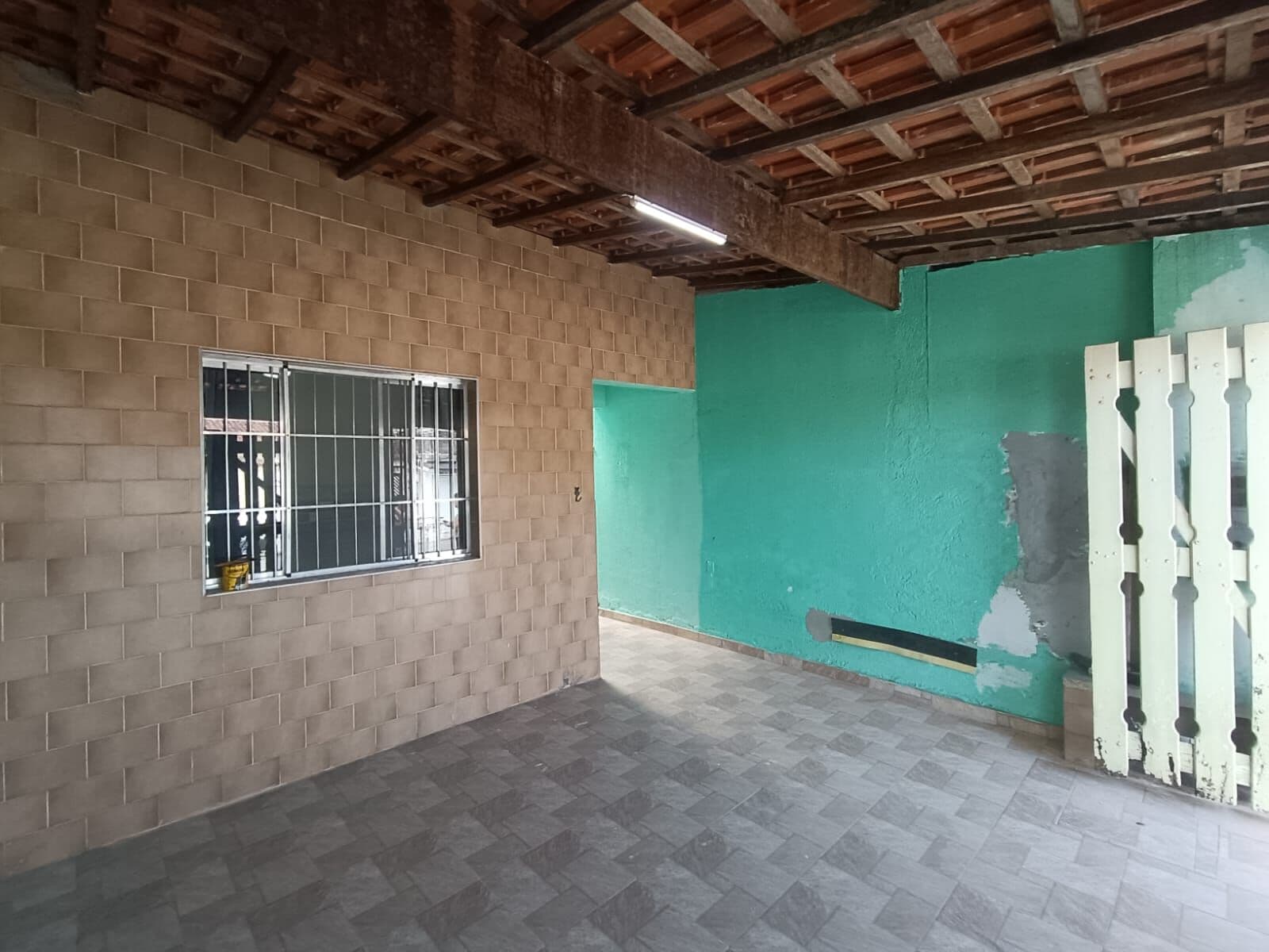 Casa em Mongaguá, com 1 suíte
