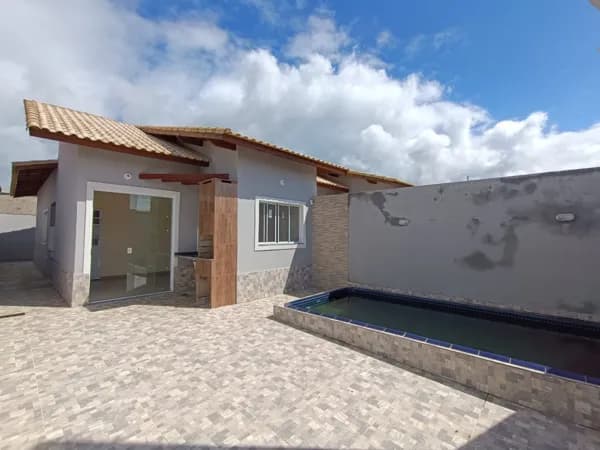 Casa em Itanhaém - Jardim São Fernando