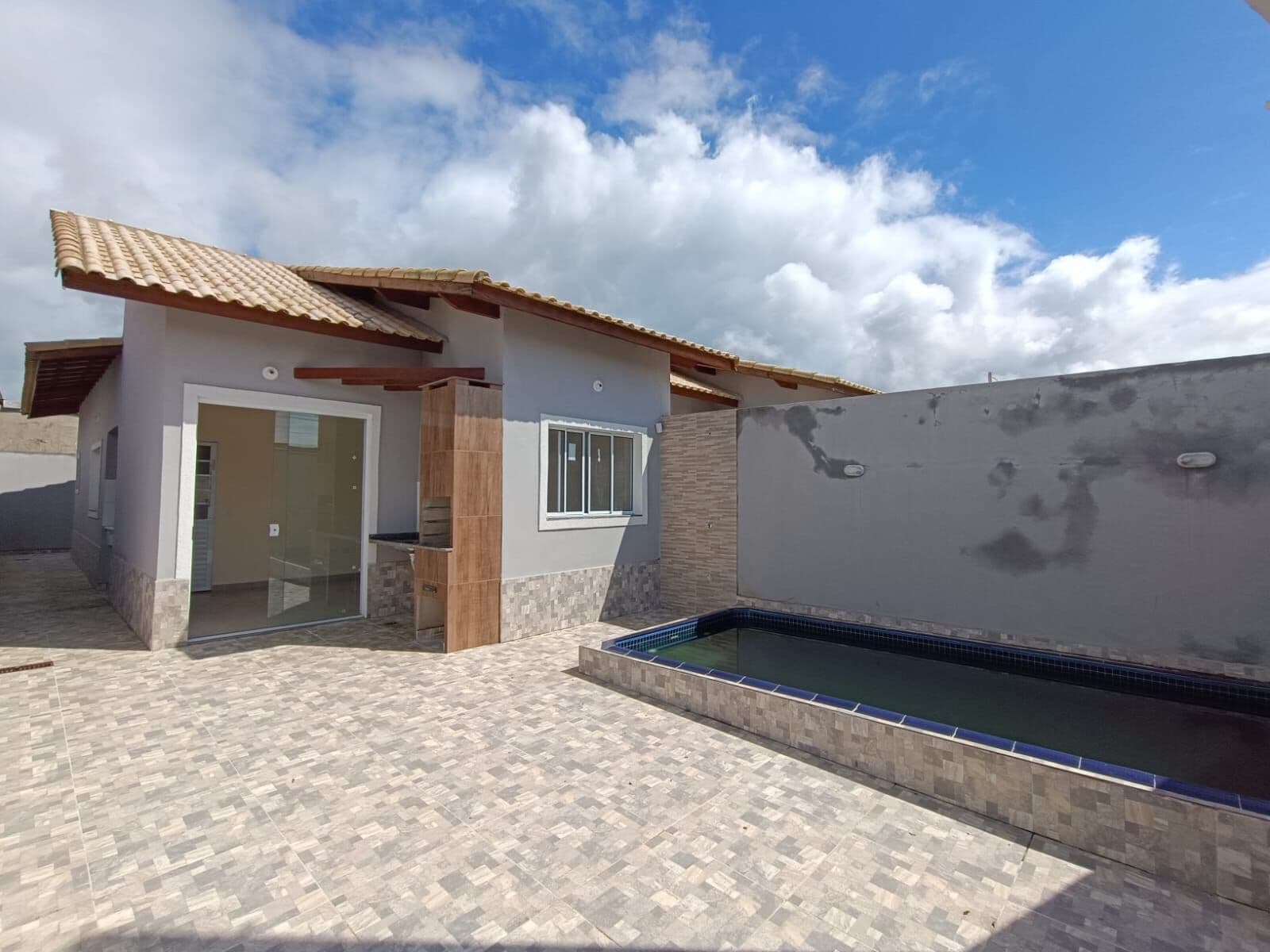 Casa em Itanhaém - Jardim São Fernando