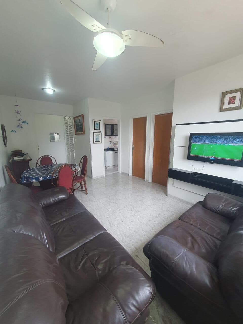 Apartamento no Centro da cidade, à 300m da praia