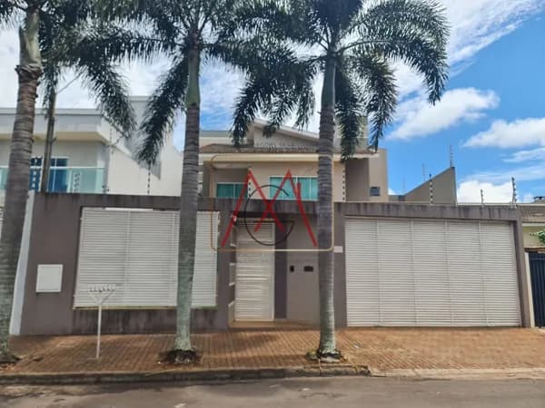 Sobrado Alto Padrão em Jardim Vale das Perobas, Arapongas/PR