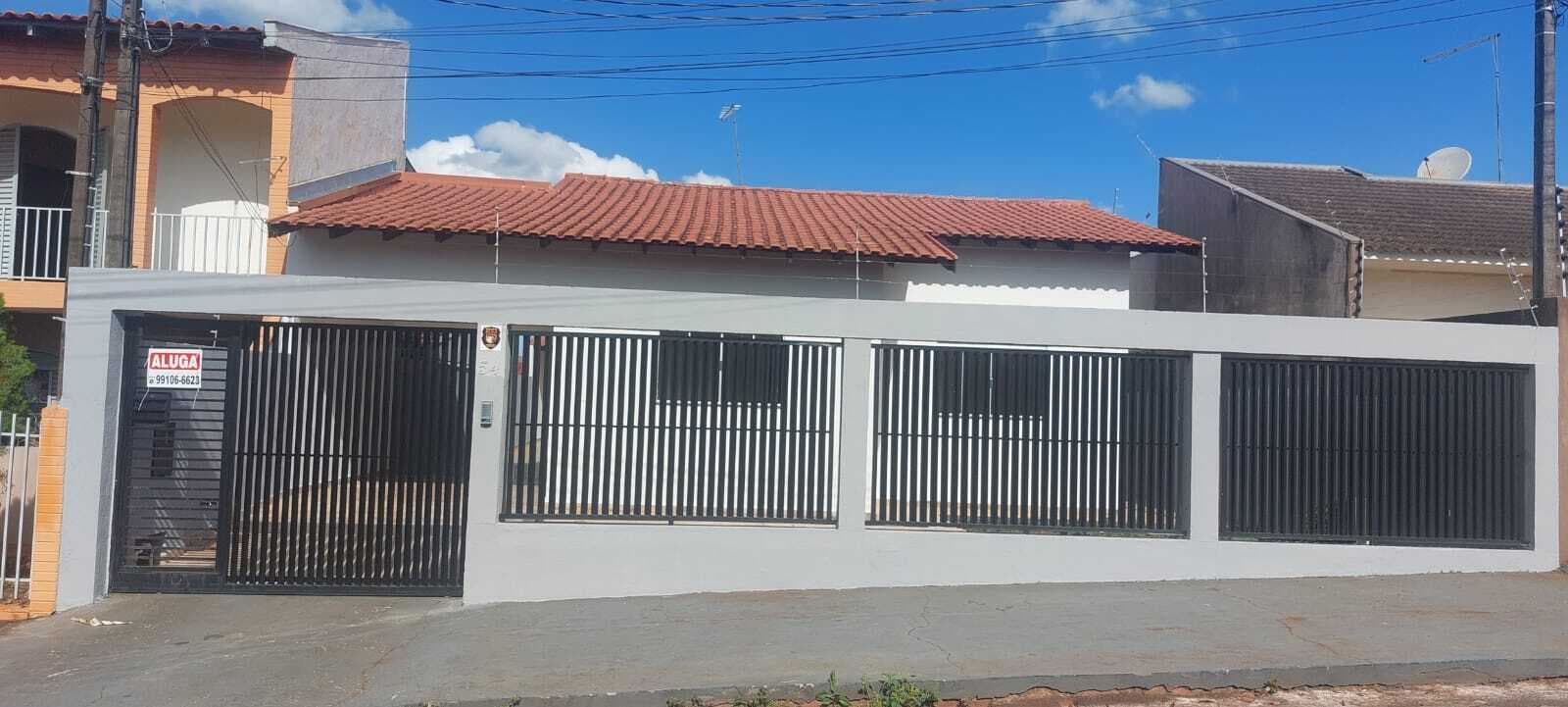 Casa em Jardim Nova Baroneza, Arapongas/PR