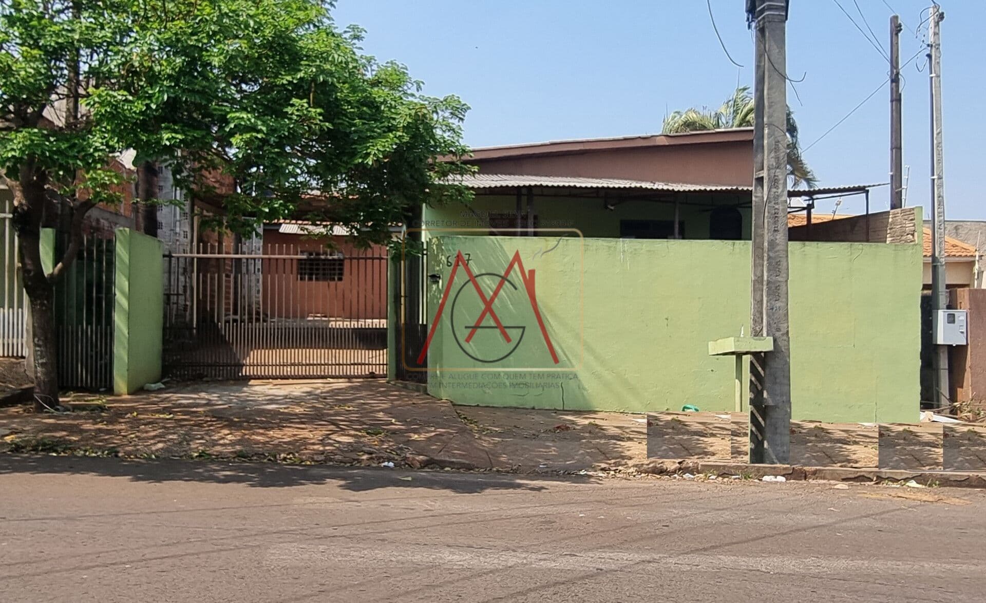 Casa em Arapongas - Jardim Universitário