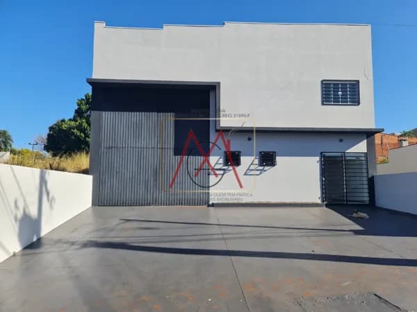 Galpão/Depósito/Armazém em Arapongas - Vila Araponguinha