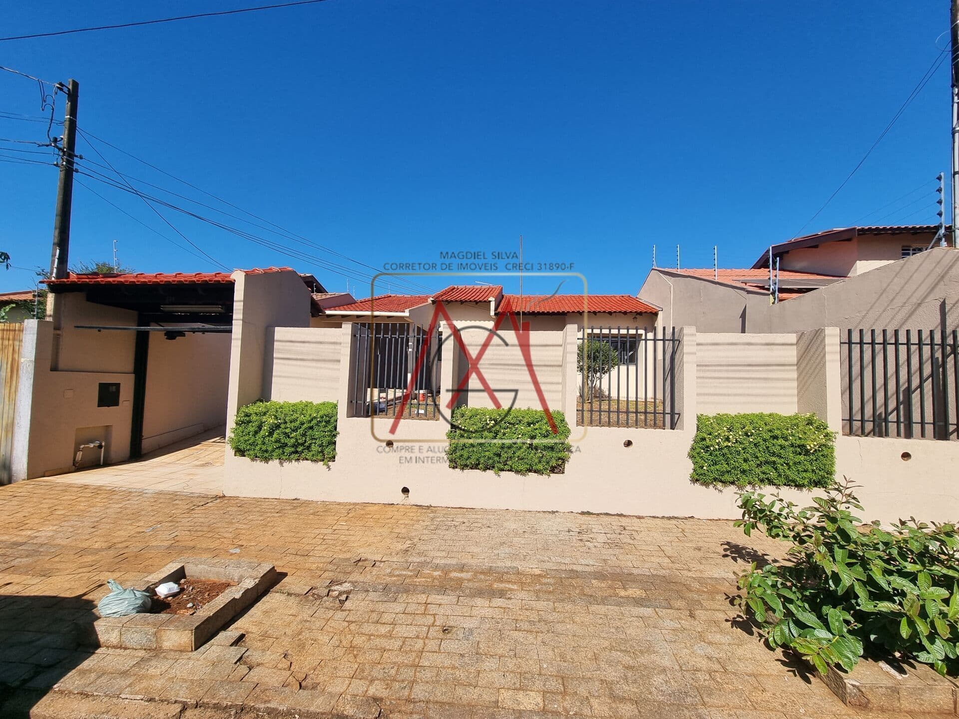 Casa em Arapongas - Jardim Baroneza