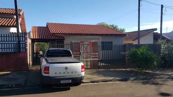 Casa em Jardim Santa Efigênia, Arapongas/PR