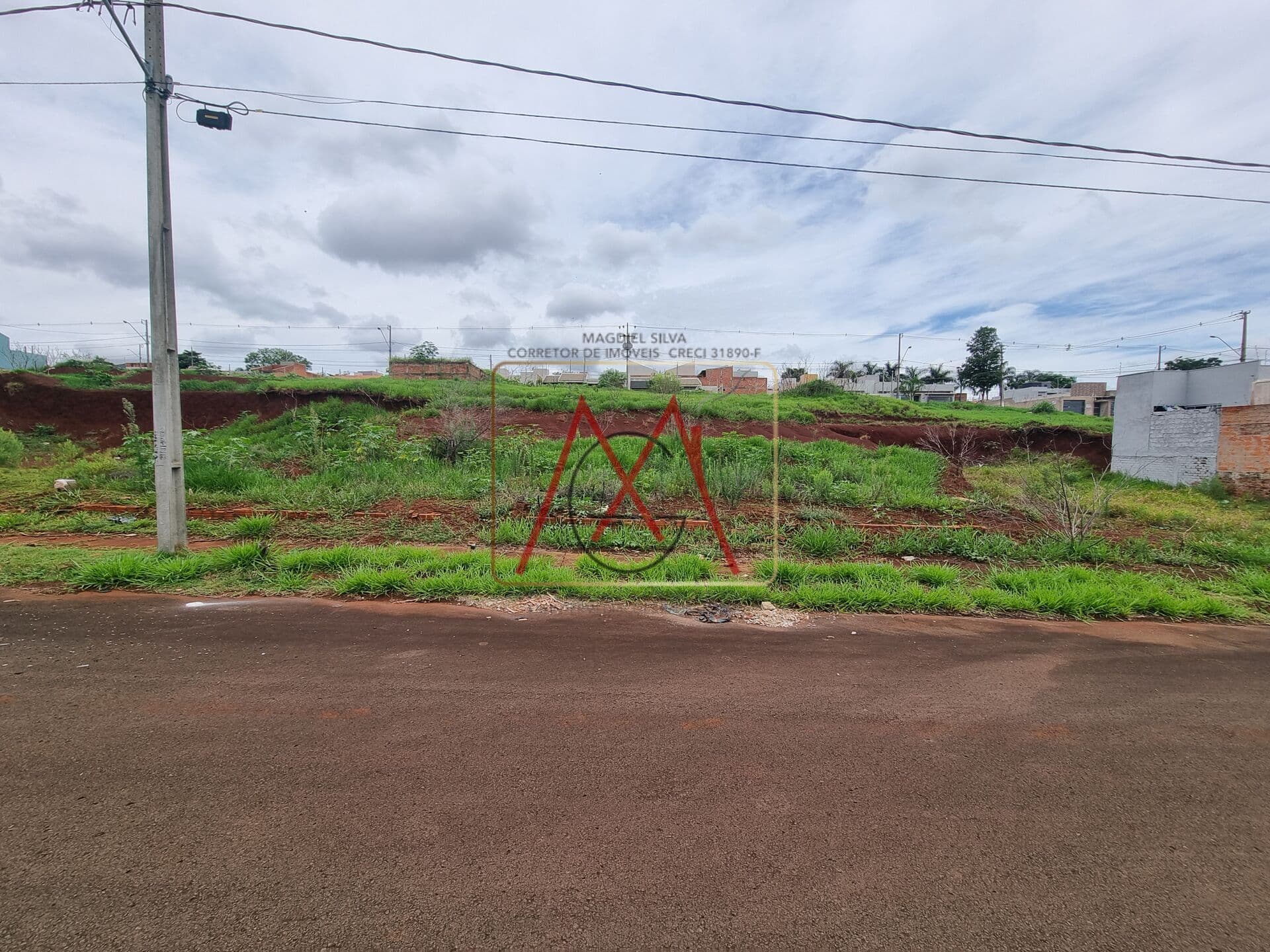 Lote/Terreno em Arapongas - Jardim Interlagos II
