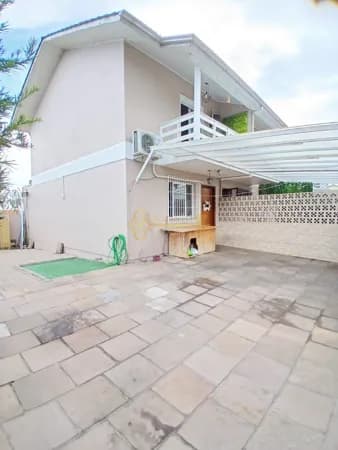Sobrado em Caxias do Sul - São Virgílio