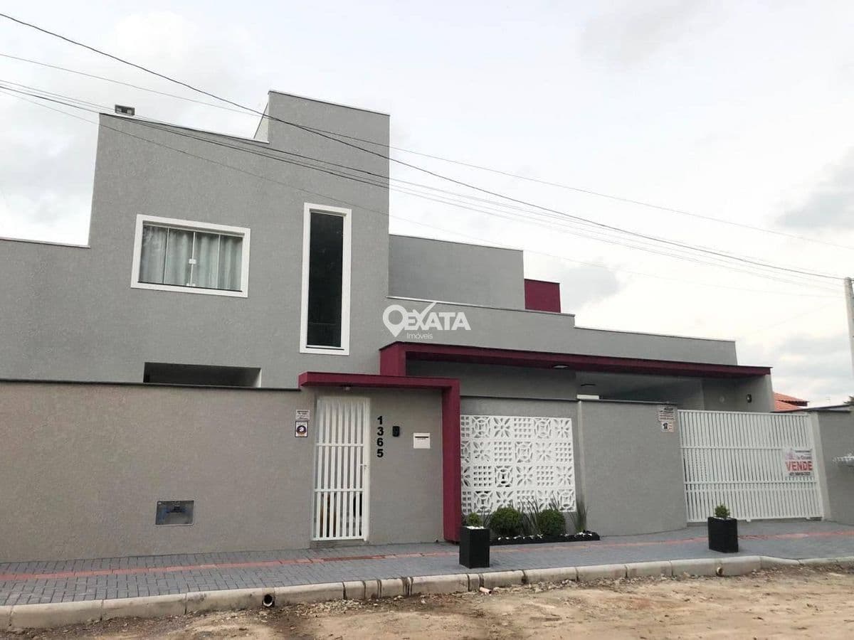 Sobrado em Itapoá - Paese