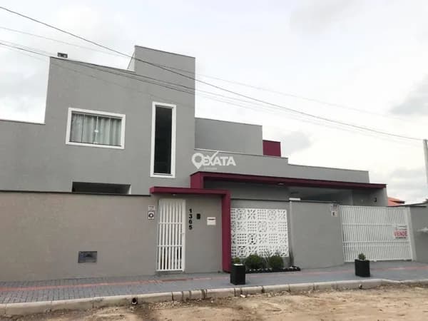 Sobrado em Itapoá - Paese